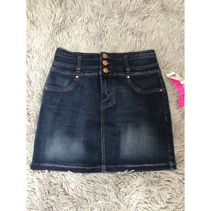 NEW Charlotte Ruse Dark Wash Jean Skirt